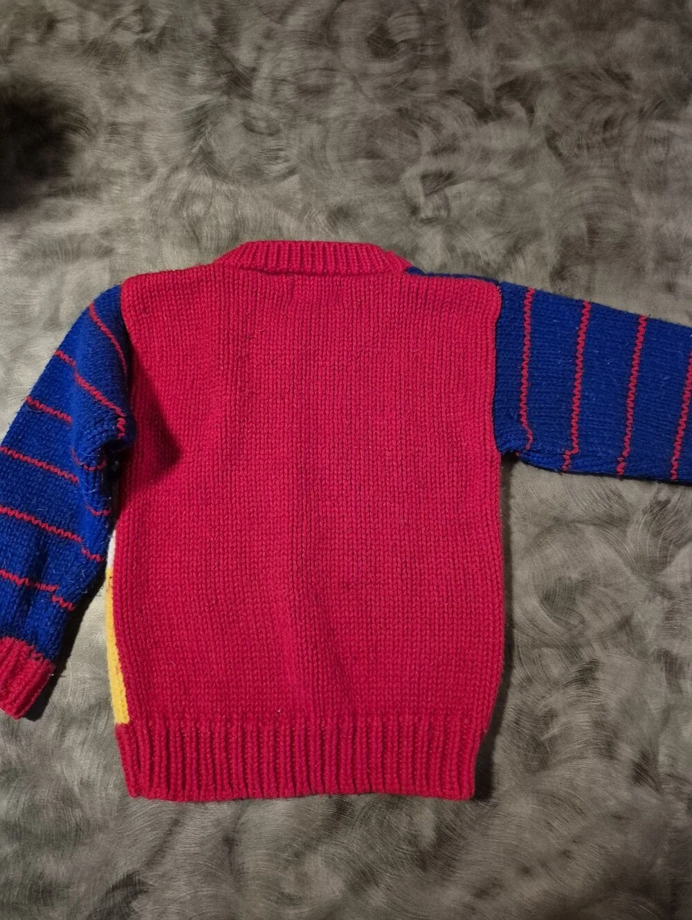 Vintage Aspetuck Tading Co. Kids Sweater.